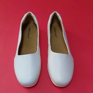 COMFORTVIEW Women's Delphine  White Flats Size 12WW